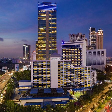 Le Meridien Jakarta Hotel Exterior photo